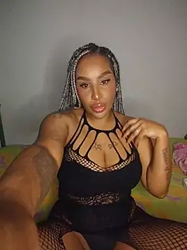Queen Amara online show from June 2026 04:17:01 AM