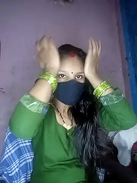 Snapshot of Komal-Rajput chatting on January 2026 12:44:02 PM Komal-Rajput online show from January 2026 12:44:02 PM