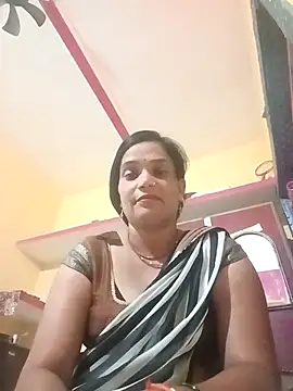 Hot-kal93 online show from September 2025 07:44:01 AM