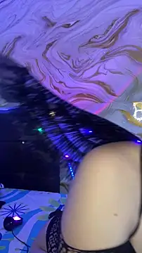 Snapshot of Valeryfox01_ chatting on December 2025 08:01:01 AM Valeryfox01 online show from December 2025 08:01:01 AM