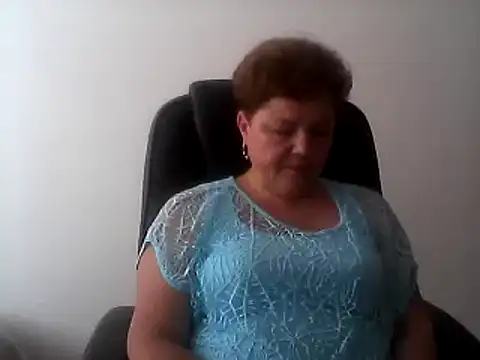 Snapshot of EllaLove2277 chatting on September 2025 09:41:02 AM EllaLove2277 online show from September 2025 09:41:02 AM