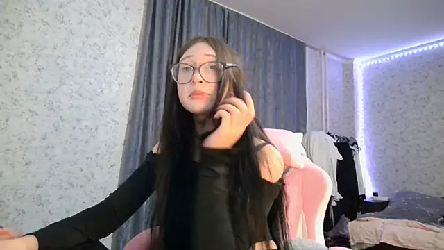 Snapshot of KeicyKlark chatting on September 2025 06:21:01 PM KeicyKlark online show from September 2025 06:21:01 PM