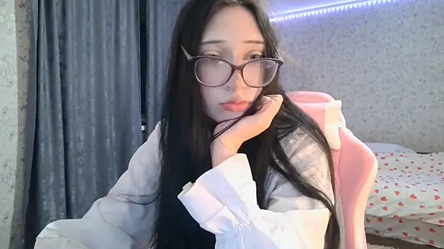 Snapshot of KeicyKlark chatting on October 2025 06:10:02 PM KeicyKlark online show from October 2025 06:10:02 PM