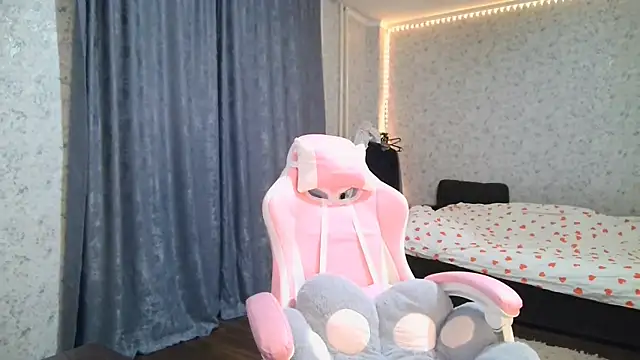 Snapshot of KeicyKlark chatting on November 2025 06:08:02 PM KeicyKlark online show from November 2025 06:08:02 PM