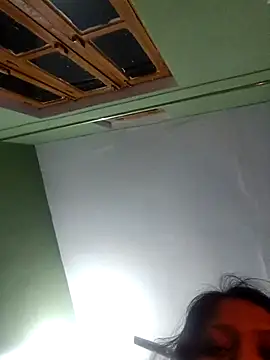 bitch-horny online show from February 2026 01:32:02 PM