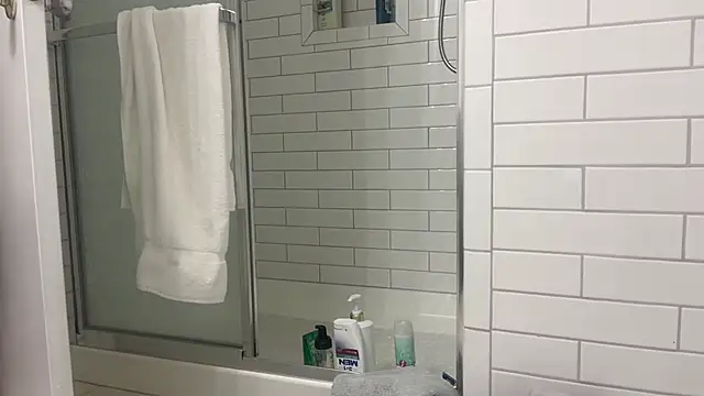 Snapshot of NurseStephania chatting on November 2025 04:48:02 AM NurseStephania online show from November 2025 04:48:02 AM