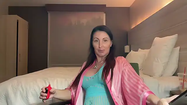 Snapshot of NurseStephania chatting on February 2026 04:31:01 AM NurseStephania online show from February 2026 04:31:01 AM