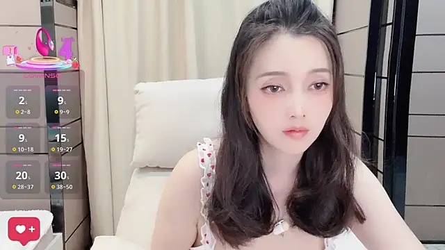 Snapshot of _Ling_Ling chatting on October 2025 11:22:01 AM Ling Ling online show from October 2025 11:22:01 AM