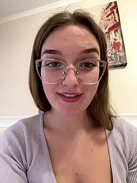 Bellatrisssaa online show from November 2025 01:47:02 PM