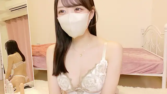 roachan  online show from January 2026 01:26:02 PM