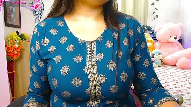 WildDimpi 0 online show from May 2026 05:29:01 PM