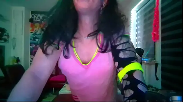 Snapshot of hellgirl1980 chatting on May 2026 07:54:02 PM hellgirl1980 online show from May 2026 07:54:02 PM