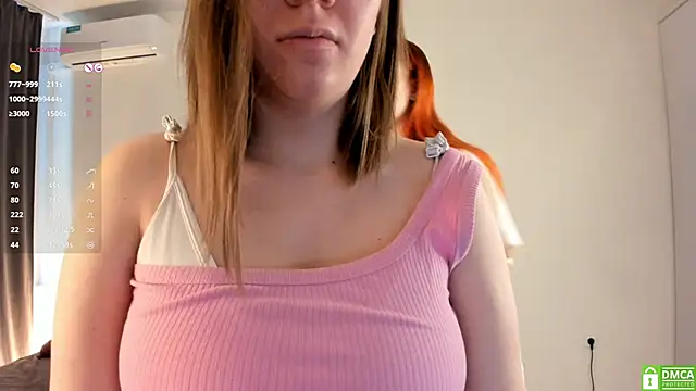 Snapshot of MaymeDeuel chatting on November 2025 06:46:01 AM MaymeDeuel online show from November 2025 06:46:01 AM