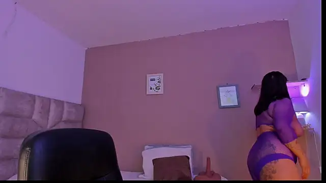 Snapshot of roselyn_caprice chatting on September 2025 09:34:01 AM roselyn caprice online show from September 2025 09:34:01 AM