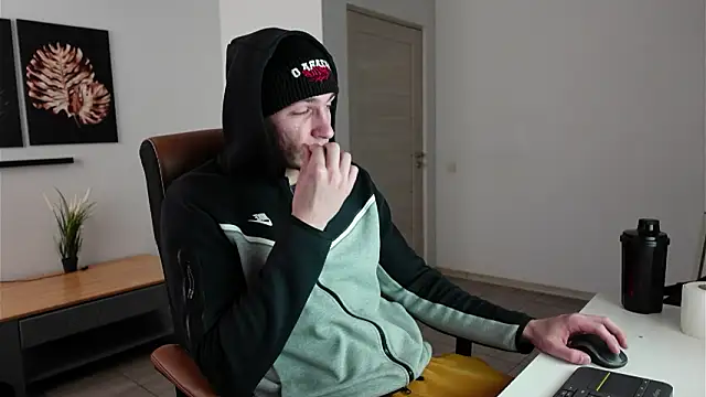 Ryan Dozer online show from March 2026 07:13:01 AM