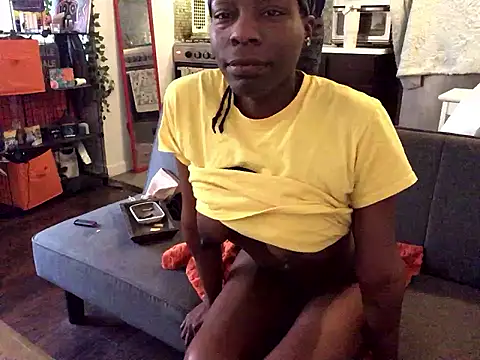 littyleesh1 online show from January 2026 02:32:01 PM