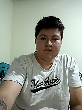 Snapshot of Noha_Whiitee chatting on September 2025 01:42:02 AM Noha Whiitee online show from September 2025 01:42:02 AM