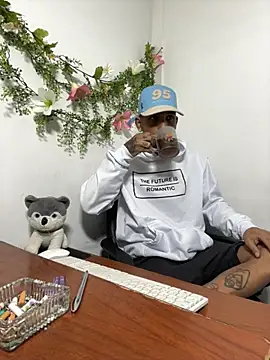 Snapshot of carl_jhonson821 chatting on October 2025 12:38:01 PM carl jhonson821 online show from October 2025 12:38:01 PM