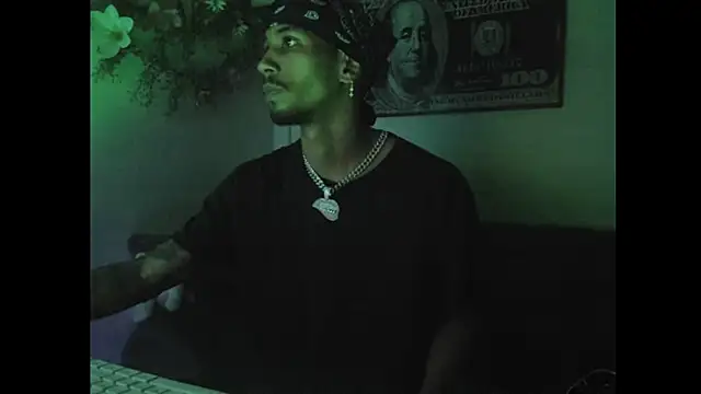 Snapshot of carl_jhonson821 chatting on November 2025 07:07:01 AM carl jhonson821 online show from November 2025 07:07:01 AM