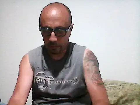 Snapshot of pablocesar1982 chatting on November 2025 05:35:01 PM pablocesar1982 online show from November 2025 05:35:01 PM