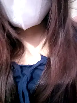 Miu-u online show from September 2025 04:51:02 PM
