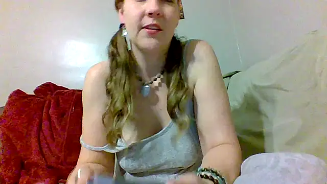 Snapshot of chickandherdick chatting on October 2025 05:07:01 AM chickandherdick online show from October 2025 05:07:01 AM