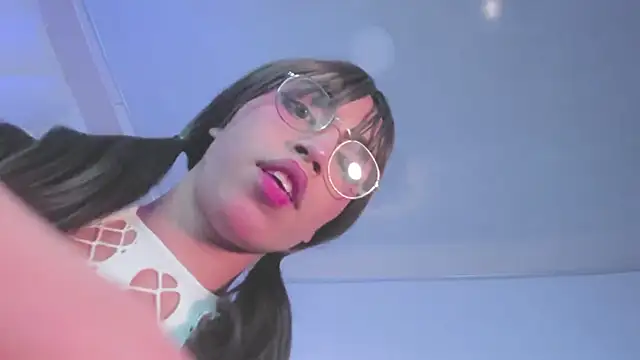 Snapshot of Nikkita_Dragon chatting on October 2025 10:18:02 PM Nikkita Dragon online show from October 2025 10:18:02 PM