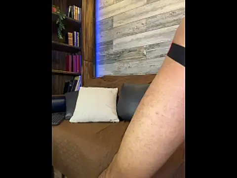 B Wild online show from March 2026 04:03:01 AM