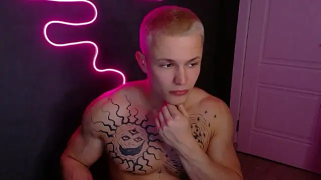 James  Noah online show from October 2025 09:13:01 PM