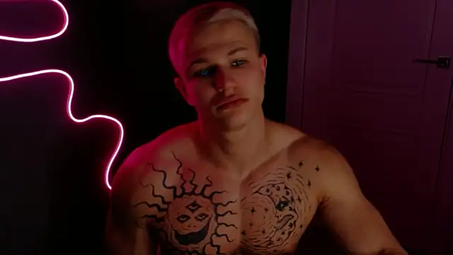 James  Noah online show from October 2025 08:26:01 PM