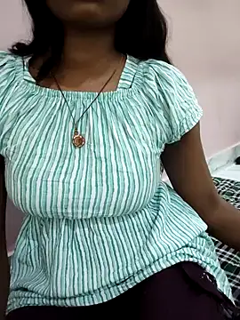 Snapshot of Latika_Verma chatting on September 2025 06:13:01 AM Latika Verma online show from September 2025 06:13:01 AM
