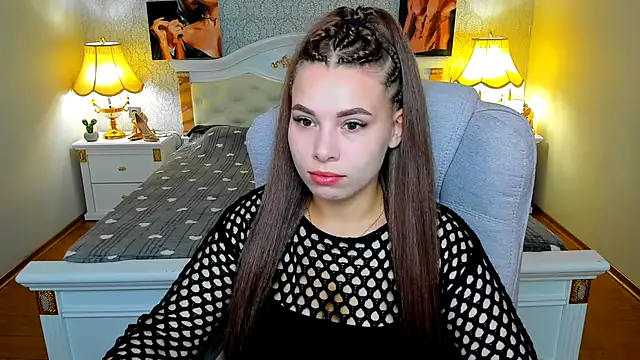 Snapshot of OmniaSher chatting on September 2025 09:12:02 AM OmniaSher online show from September 2025 09:12:02 AM