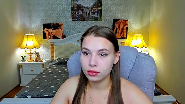 Snapshot of OmniaSher chatting on October 2025 09:29:02 AM OmniaSher online show from October 2025 09:29:02 AM