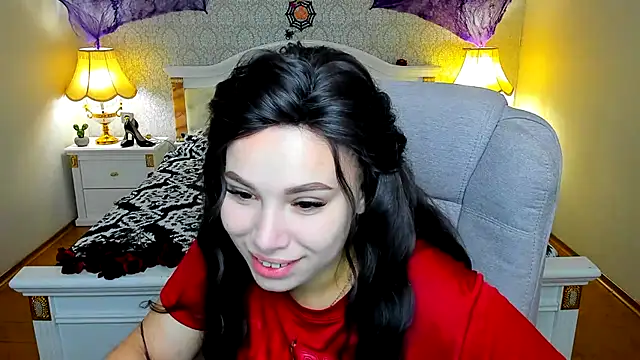 Snapshot of OmniaSher chatting on October 2025 09:31:01 AM OmniaSher online show from October 2025 09:31:01 AM