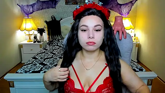 Snapshot of OmniaSher chatting on October 2025 10:19:02 AM OmniaSher online show from October 2025 10:19:02 AM