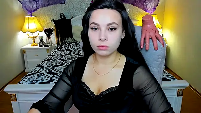 Snapshot of OmniaSher chatting on October 2025 11:22:01 AM OmniaSher online show from October 2025 11:22:01 AM