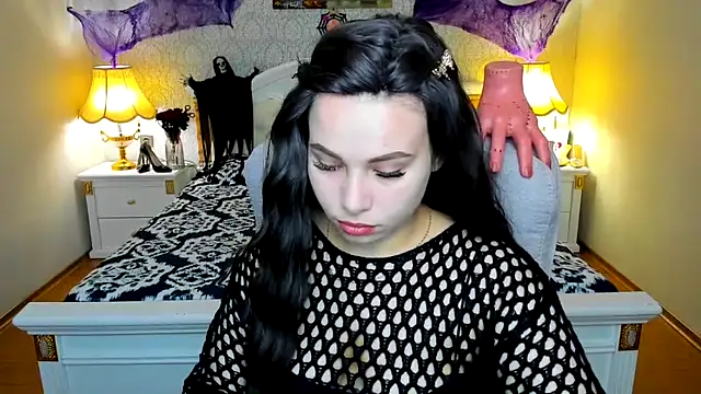 Snapshot of OmniaSher chatting on November 2025 09:54:02 AM OmniaSher online show from November 2025 09:54:02 AM