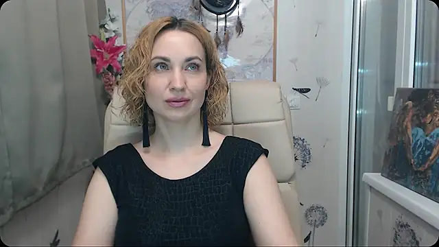 KatrinAlluring online show from October 2025 04:27:01 AM