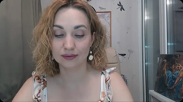 Snapshot of KatrinAlluring chatting on January 2026 05:12:01 AM KatrinAlluring online show from January 2026 05:12:01 AM