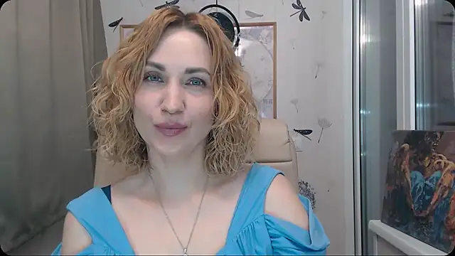 Snapshot of KatrinAlluring chatting on January 2026 05:33:01 AM KatrinAlluring online show from January 2026 05:33:01 AM