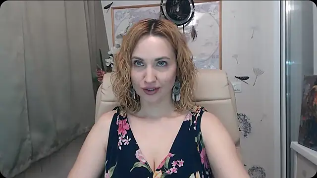 Snapshot of KatrinAlluring chatting on February 2026 05:23:02 AM KatrinAlluring online show from February 2026 05:23:02 AM