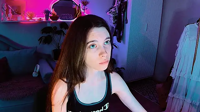 Snapshot of Yoka_paradoXXX chatting on May 2026 10:42:02 AM Yoka paradoXXX online show from May 2026 10:42:02 AM