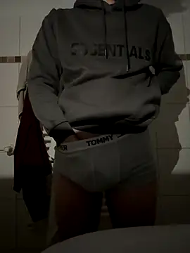 Snapshot of Jamilo_young chatting on September 2025 09:51:01 PM Jamilo young online show from September 2025 09:51:01 PM