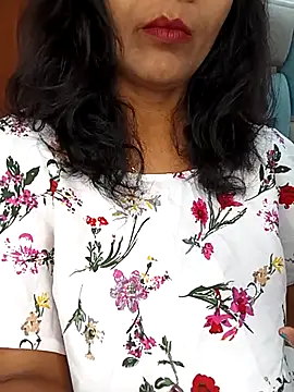 Snapshot of Marathi_rani2 chatting on November 2025 03:57:01 PM Marathi rani2 online show from November 2025 03:57:01 PM