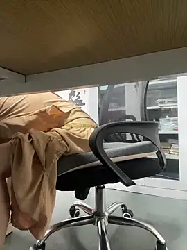 xiaonan- online show from September 2025 12:22:02 AM