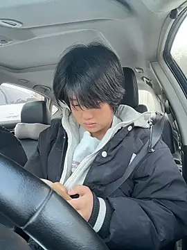 Snapshot of Fengbaby-555 chatting on December 2025 01:36:01 AM Fengbaby-555 online show from December 2025 01:36:01 AM