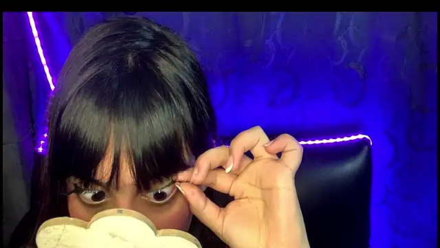 Snapshot of Melody_dreams chatting on November 2025 03:38:02 AM Melody dreams online show from November 2025 03:38:02 AM