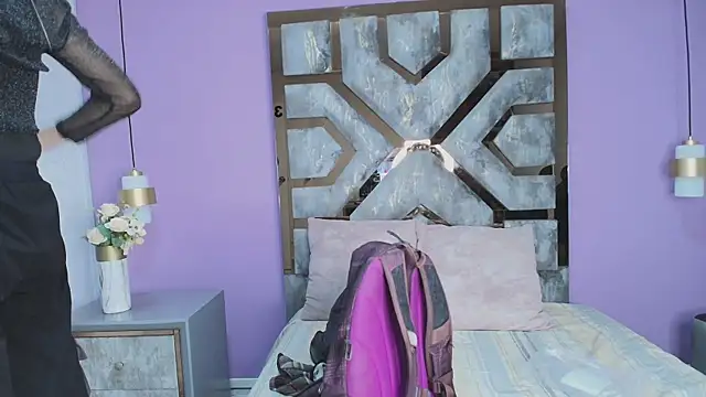 Electra Gosselin online show from October 2025 12:13:02 PM