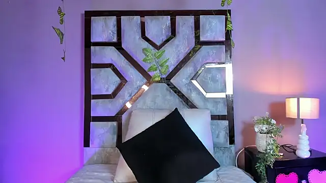 Electra Gosselin online show from May 2026 12:26:02 AM