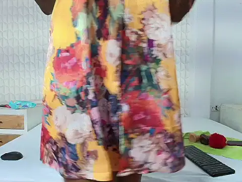 GhanimaBrooks online show from September 2025 01:22:01 PM